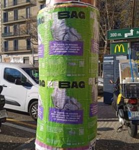 penjar cartells a Barcelona per a RE BAG
