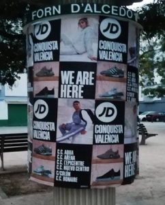 pegada de afiches en valencia